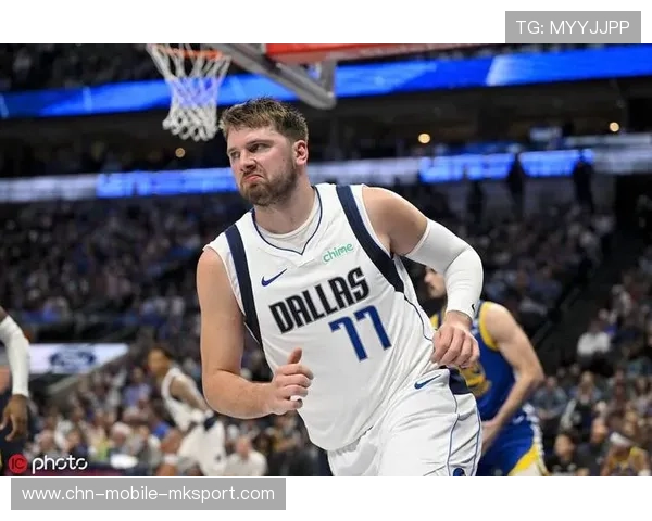 独行侠外线火力全开，东契奇再度砍下高分，独行侠当家球星东契奇